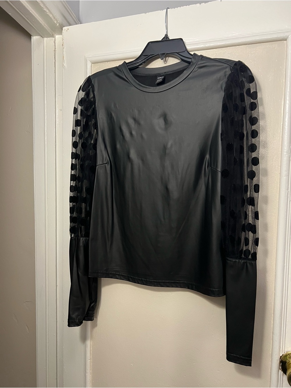 Black Polka Dot Mesh Sleeve Long-Sleeve Top